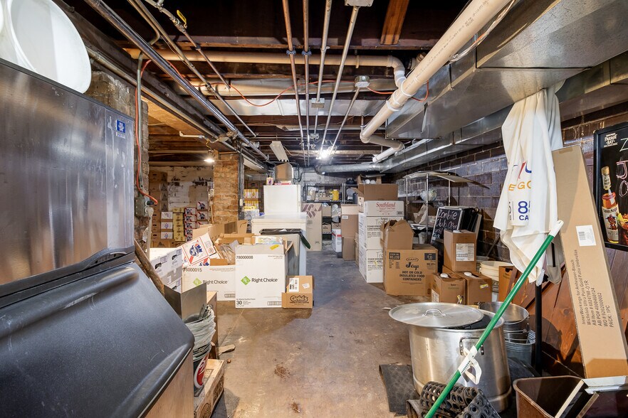 More Photos Of 118 W Clark St, Crown Point Office Residential For Sale