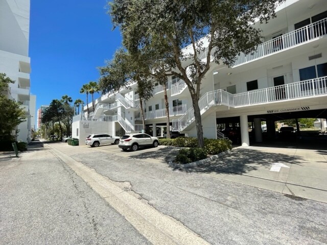 More Photos Of 1348-1358 Fruitville Rd, Sarasota Office Residential For Lease