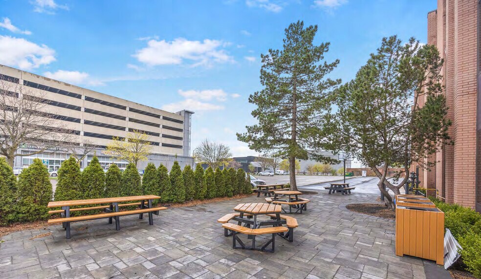 More Photos Of 211 Consumers Rd, Toronto Office For Sale