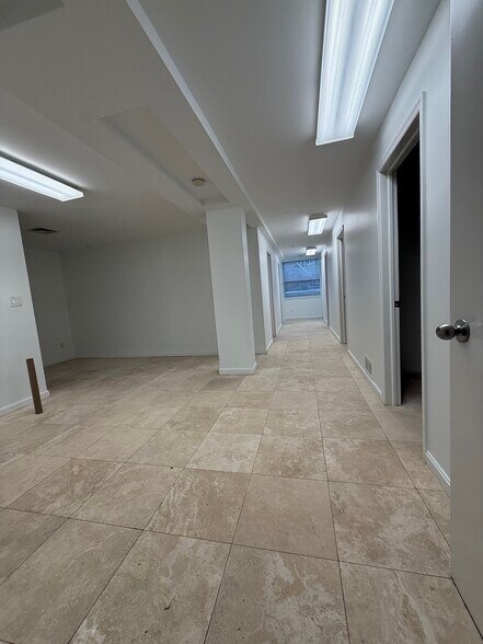 More Photos Of 30-63 38th St, Long Island City Office Residential For Sale