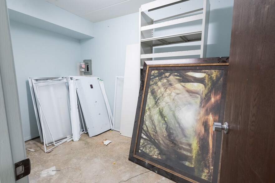 More Photos Of 6600 W College Dr, Palos Heights Medical For Sale