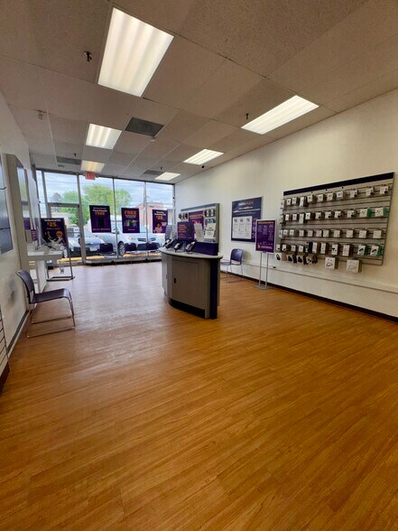 More Photos Of 2605-2609 S Broad St, Hamilton Storefront Retail Office For Sale