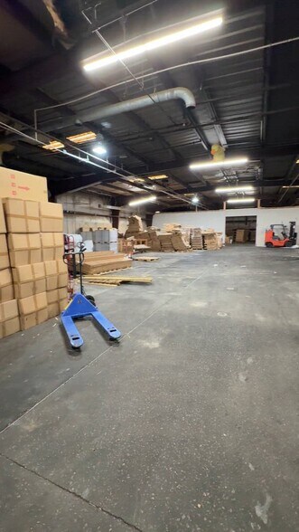 Primary Photo Of 3209 Industry Dr, Charleston Warehouse For Lease