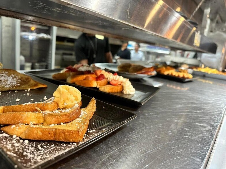 More Photos Of 4000 Fort Campbell Blvd, Hopkinsville Restaurant For Sale