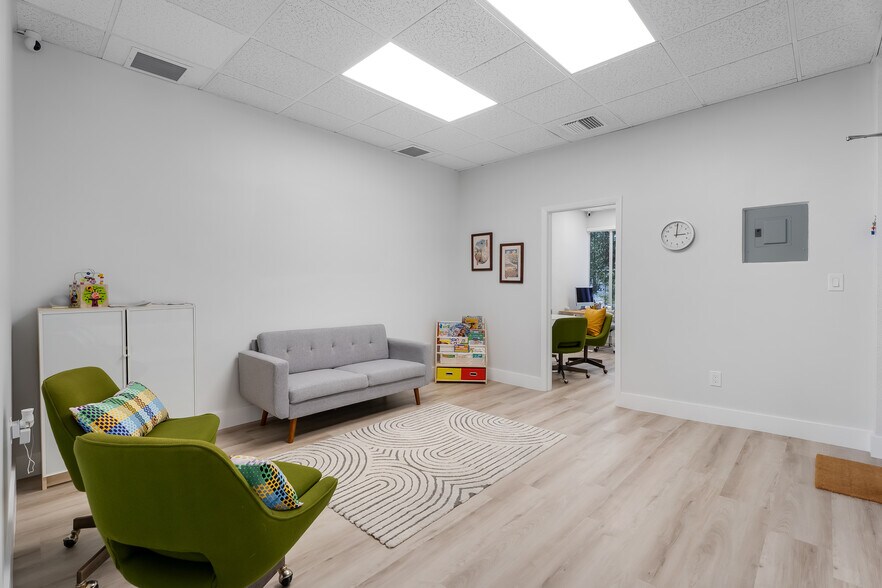 More Photos Of 117 Majorca Ave, Coral Gables Office For Sale