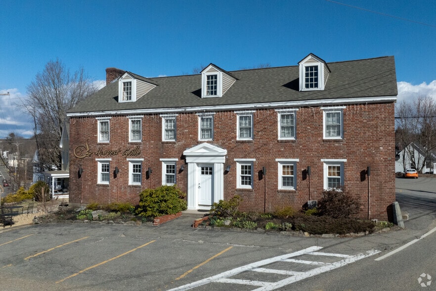 More Photos Of 1 Princeton St, Jefferson Restaurant For Sale