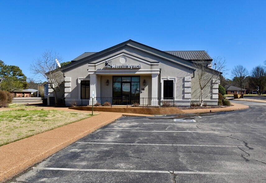 More Photos Of 79 Stonebridge Blvd, Jackson Office For Lease