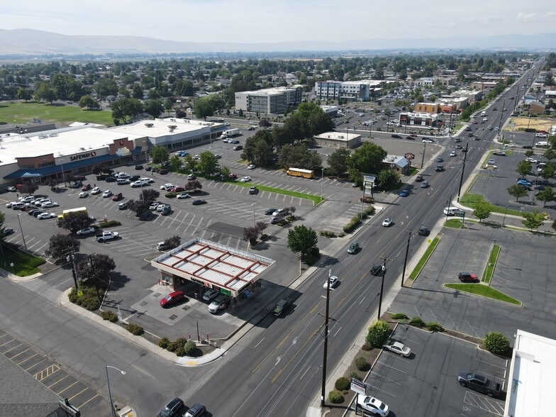 More Photos Of 2112-2204 W Nob Hill Blvd, Yakima Unknown For Lease