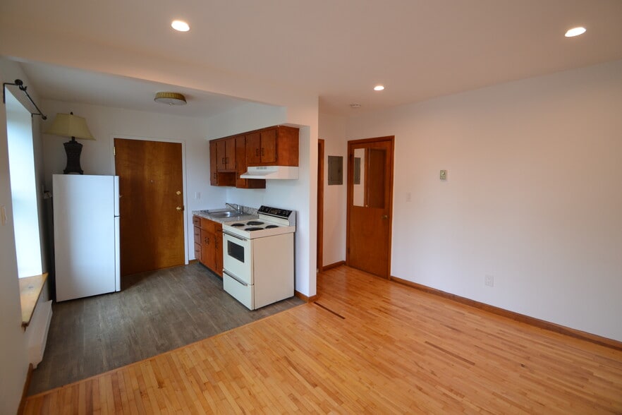 More Photos Of 510 Piermont Ave, Piermont General Retail For Sale