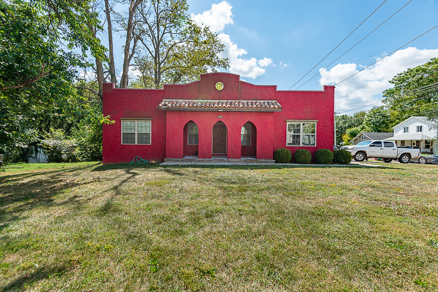 Primary Photo Of 1220 W Mount Vernon St, Springfield Multifamily For Sale