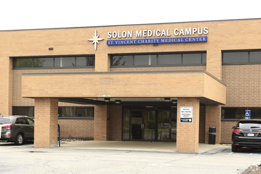 More Photos Of 33001 Solon Rd, Solon Medical For Lease
