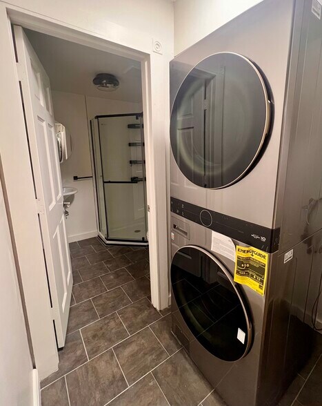More Photos Of 718 Putnam Ave, Brooklyn Apartments For Sale