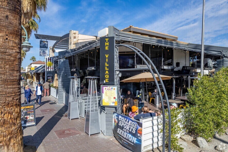 More Photos Of 266 S Palm Canyon Dr, Palm Springs Restaurant For Sale