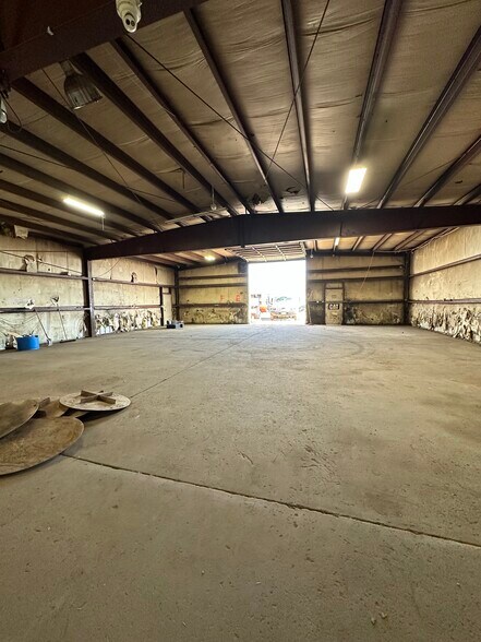 More Photos Of 10150 E Hwy. 2, Commerce City Warehouse For Lease