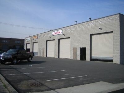 More Photos Of 115 Industrial Loop, Staten Island Distribution For Lease