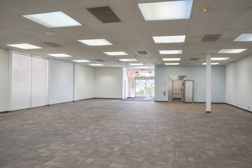More Photos Of 5440 Dudley Blvd, Mcclellan Freestanding For Lease