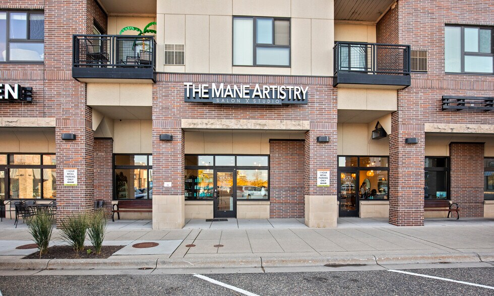 More Photos Of 2100 W 82nd 1/2 St, Bloomington Freestanding For Sale