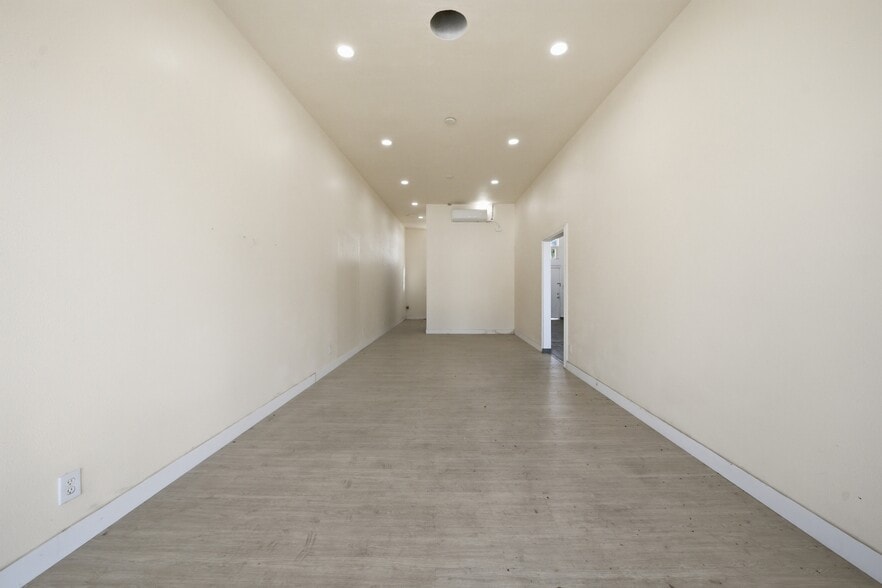 More Photos Of 340-344 E Foothill Blvd, Arcadia Freestanding For Sale