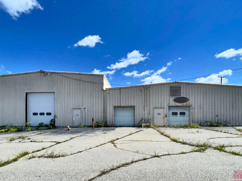 More Photos Of 730 Windham Rd, Windham Manufacturing For Sale