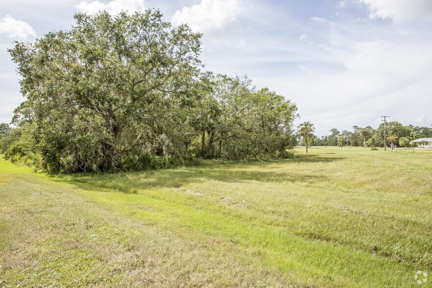 More Photos Of 24631 Yacht Club Blvd, Punta Gorda Land For Lease