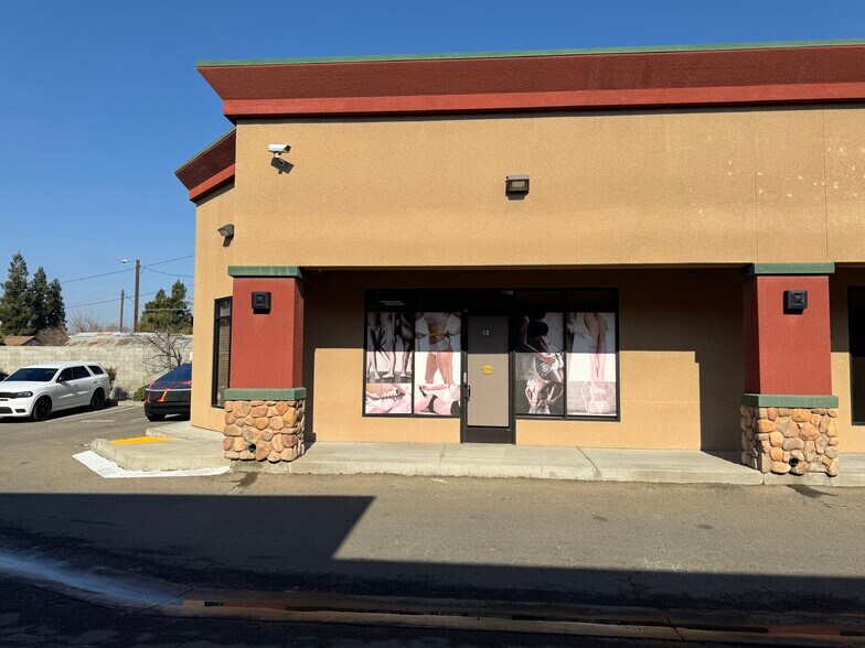 More Photos Of 1219 N Carpenter Rd, Modesto Storefront Retail Office For Lease