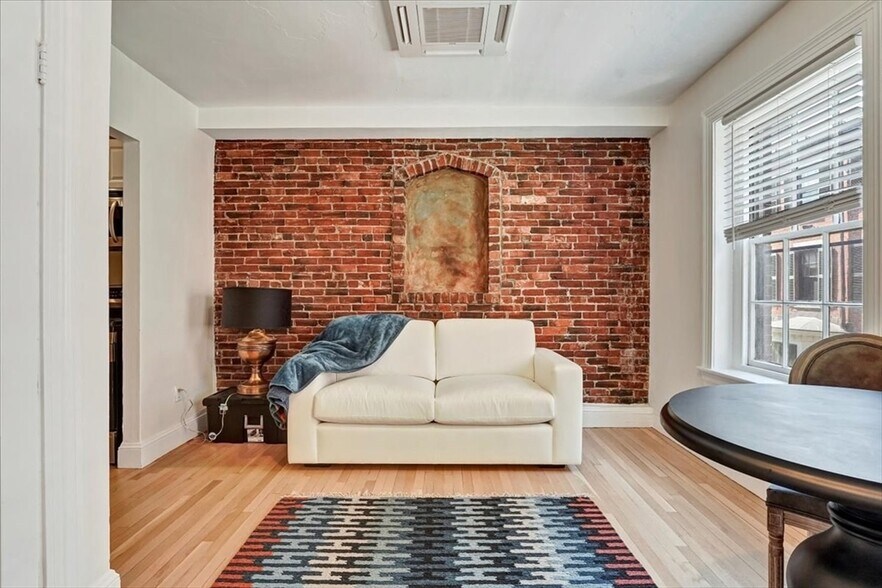 More Photos Of 130 Myrtle, Boston Apartments For Sale