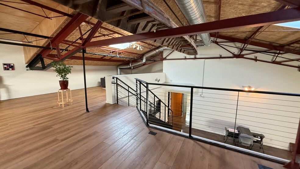 More Photos Of 3114 Larimer St, Denver Showroom For Sale