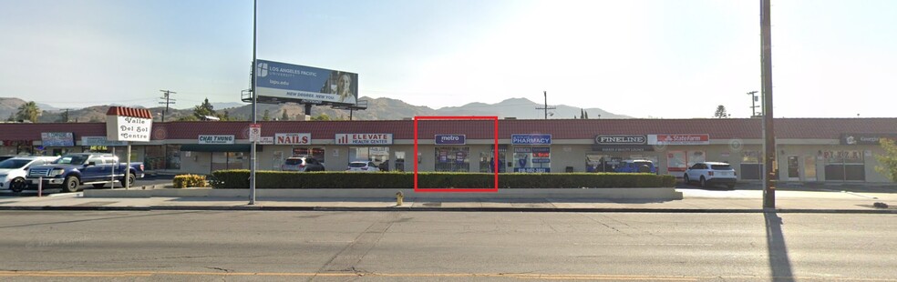 Primary Photo Of 8414-8432 Sunland Blvd, Sun Valley Storefront For Lease