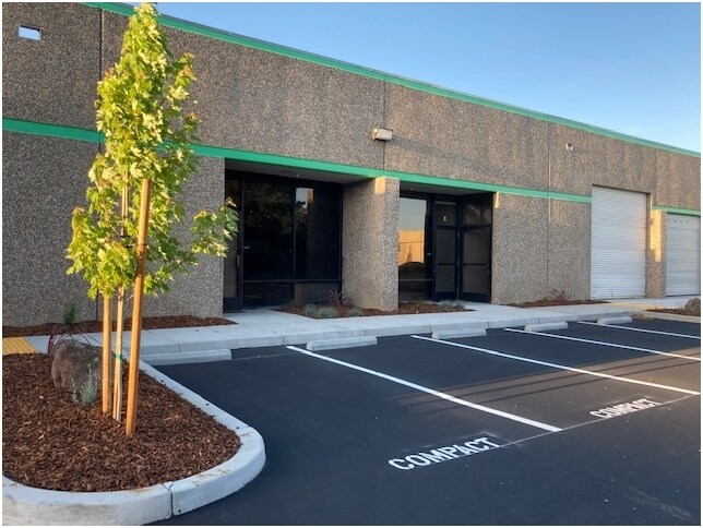 More Photos Of 752 Northport Dr, West Sacramento Warehouse For Lease