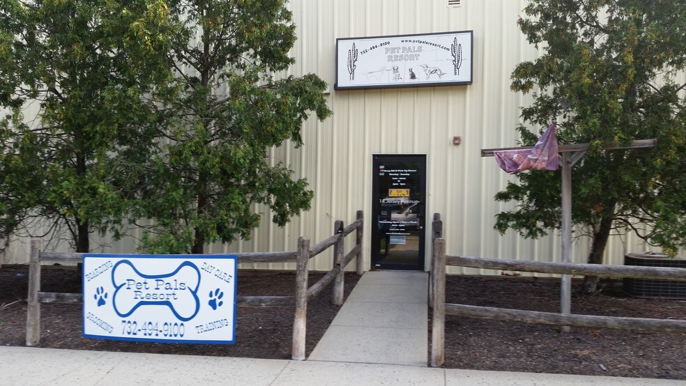 More Photos Of 160 Durham Ave, Metuchen Apartments For Lease