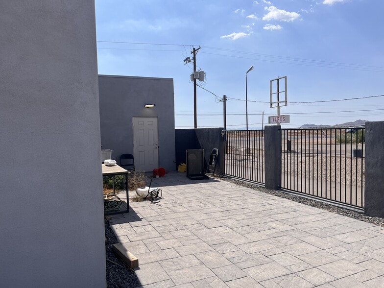 More Photos Of 2150 N Pinal Ave, Casa Grande Freestanding For Sale