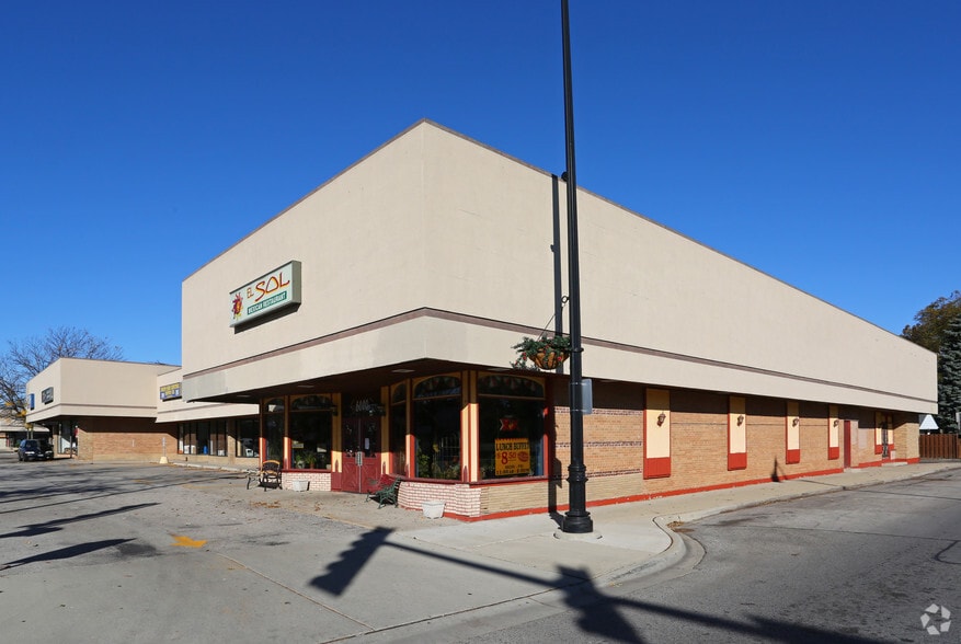 More Photos Of 6000-6030 Dempster St, Morton Grove Storefront For Lease