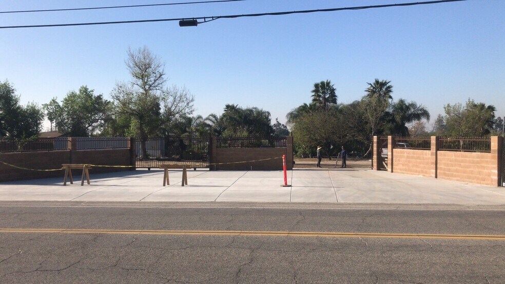 More Photos Of 1941 Darby St, Muscoy Land For Sale