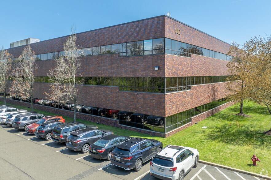 More Photos Of 602 W Office Center Dr, Fort Washington Office For Sale
