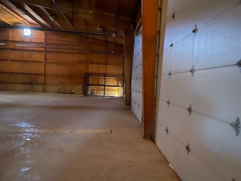 More Photos Of 2006 Oil Mill Rd, Pecos Industrial For Lease