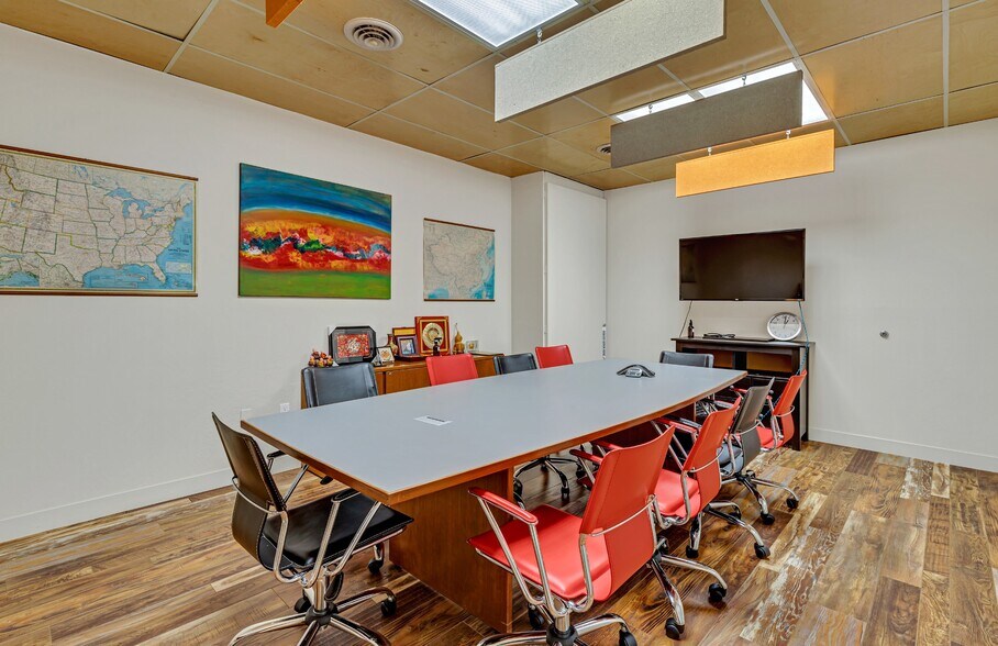 More Photos Of 60 Hegenberger Pl, Oakland Office For Sale