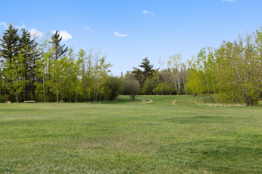 More Photos Of 282063 Twp Rd 224A, Rocky View No 44 Veterinarian Kennel For Sale