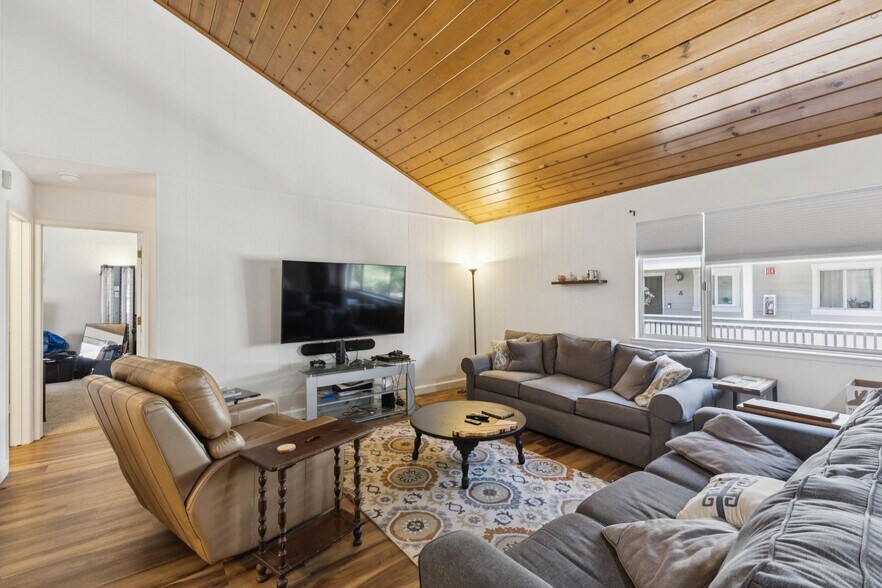 More Photos Of 3851 Vineyard Ave, Pleasanton Multifamily For Sale