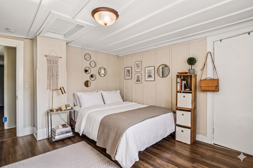 More Photos Of 120-126 N Franklin St, Madison Apartments For Sale