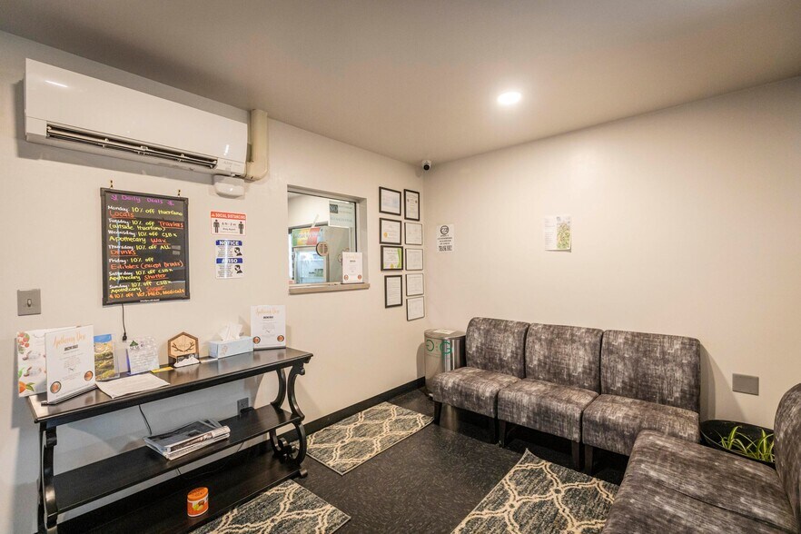 More Photos Of 601 & 2340 Bennett, Walsenburg Specialty For Sale