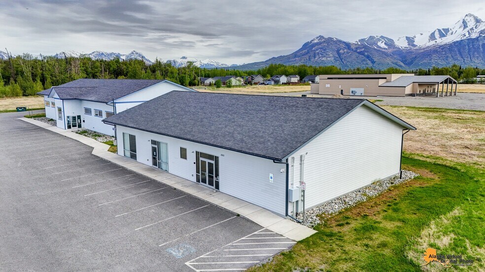 More Photos Of 1075 S Inner Springer Loop, Palmer Industrial For Sale