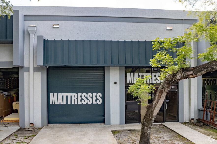 More Photos Of 6741 W Sunrise Blvd, Plantation Unknown For Lease