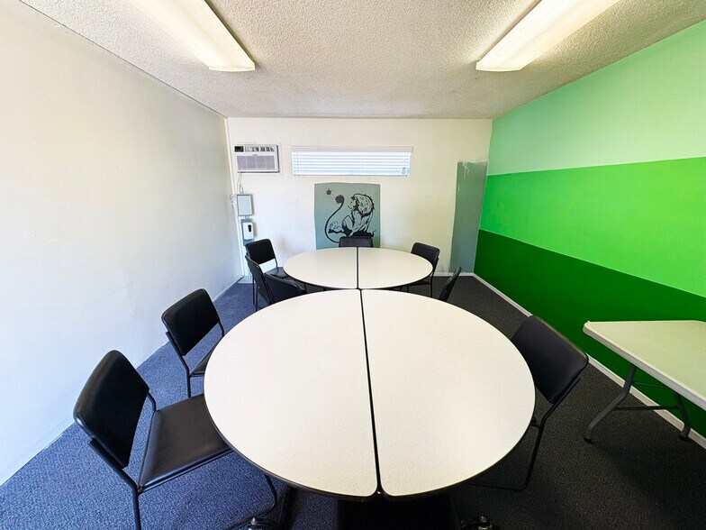 More Photos Of 1316 Lyndon St, South Pasadena Religious Facility For Lease