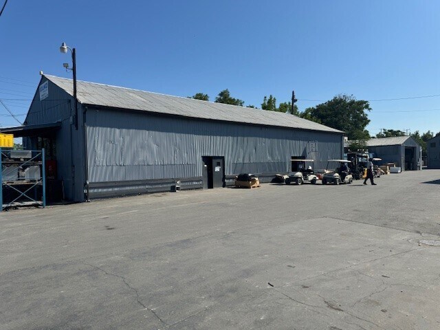 More Photos Of 1016 S Wilson Way, Stockton Truck Terminal For Lease