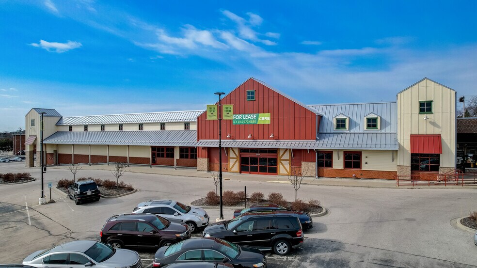 Primary Photo Of N89W1689 Appleton`, Menomonee Falls Supermarket For Sale