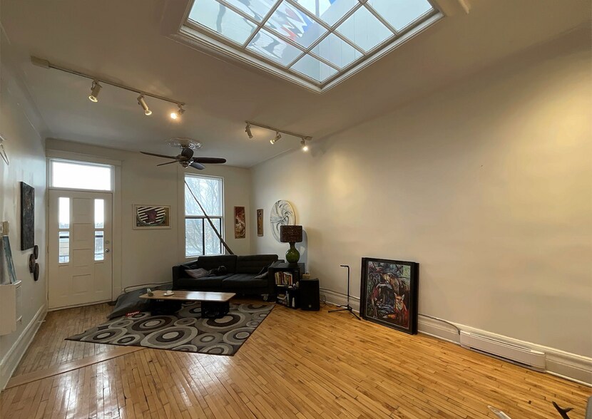 More Photos Of 1036 Av D'oxford, Montréal Apartments For Sale