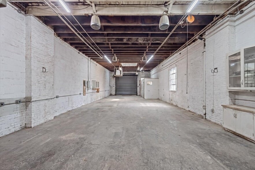 More Photos Of 51 Coffey St, Brooklyn Warehouse For Lease
