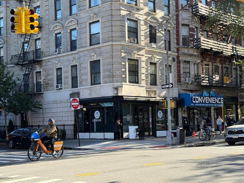 More Photos Of 702 E Fifth St, New York Apartments For Lease