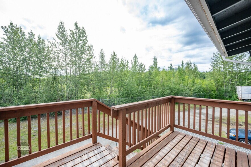 More Photos Of 5320 W Parks Hwy, Wasilla General Retail For Sale