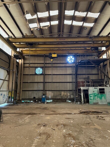 More Photos Of 175 Commerce Dr, Oneonta Manufacturing For Sale